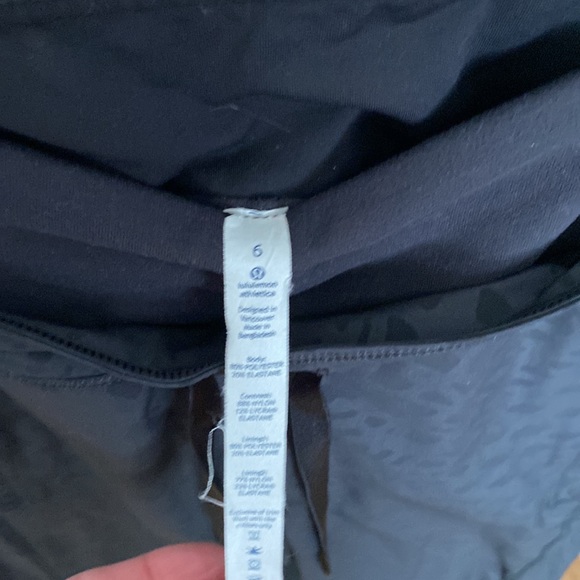 Lululemon lined pants leggings - Picture 8 of 8